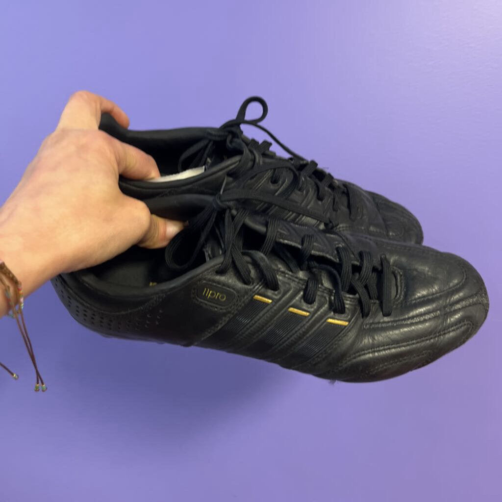 chaussures de soccer A CRAMPONS - ADO 7