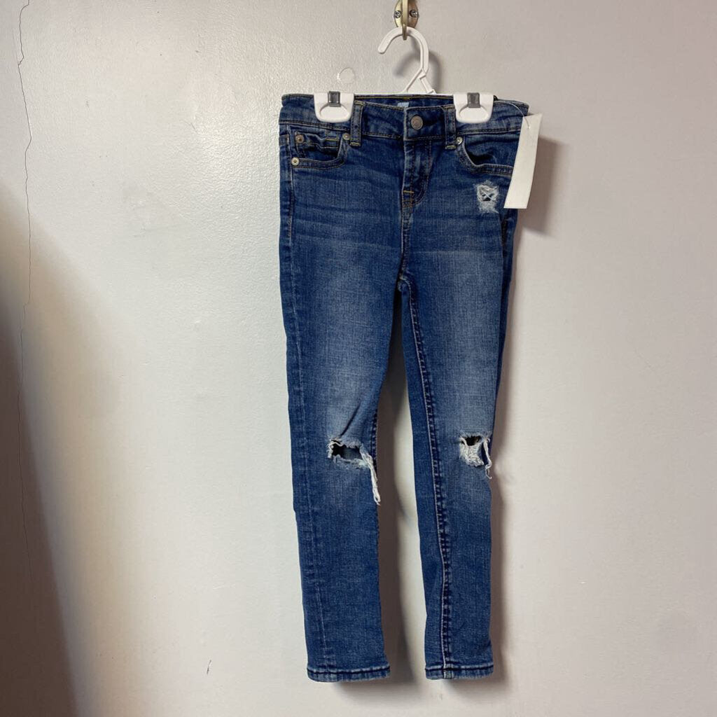 Jeans +/- 6 ans